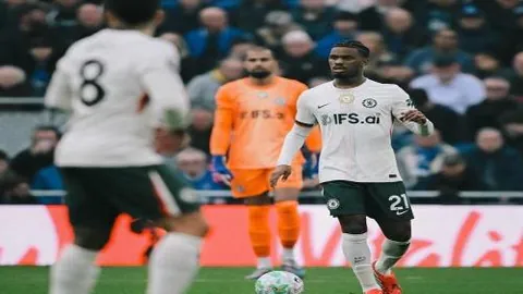 第十四届全国冬运会短道速滑项目收官，吉林选手孙龙夺四金加冕赛王